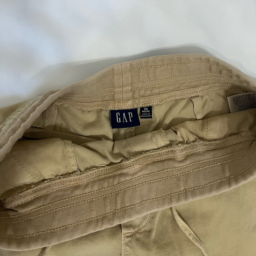 Gap Drawstring Short - Picture 3 of 3